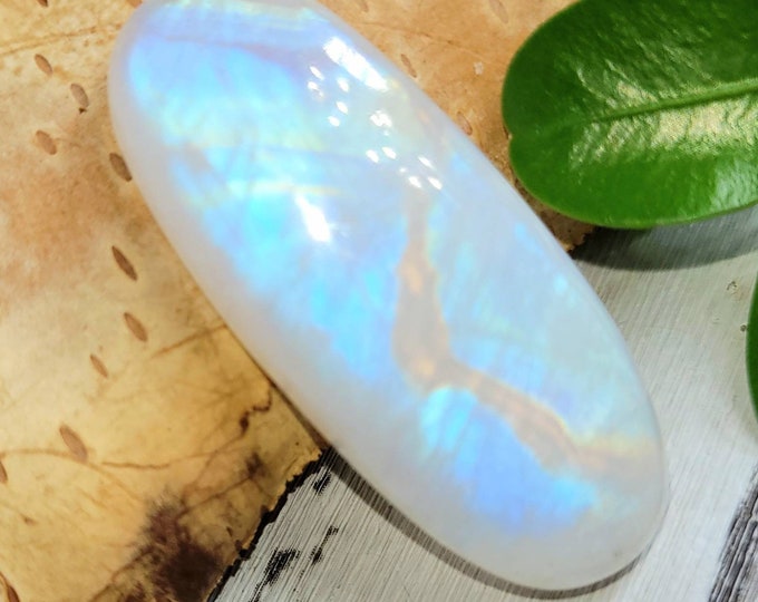 Rainbow Moonstone Cabochon, Moonstone Oval Cabochon, Moonstone Cabochon, Wire Wrapping, Weaving, Pendant, Collector DM26 AAA Grade