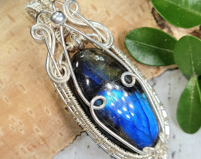 Blue Labradorite Wire Wrapped Pendant, Handmade Labradorite Pendant, Sterling Silver Blue Labradorite Pendant,  .925 Wire Wrapped Pendant DT