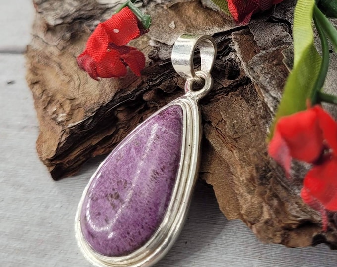 Natural AAA Pear Stichtite .925 Sterling Silver Pendant 7 grams 1 5/8" x 7/8" CY09