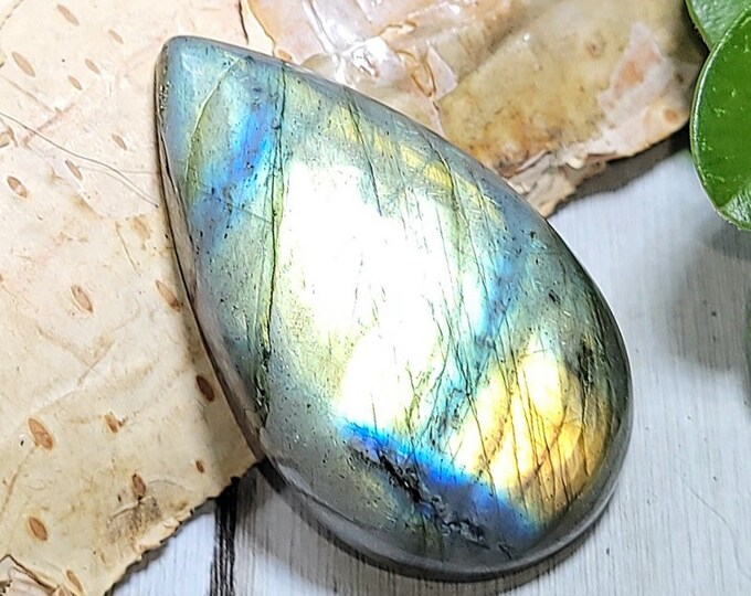 Natural Flashy Multi-Color Labradorite Pear Cabochon 35ct 7 Grams 31mm x 18mm Wire Wrapping, Weaving or Pendant, Collector AD29