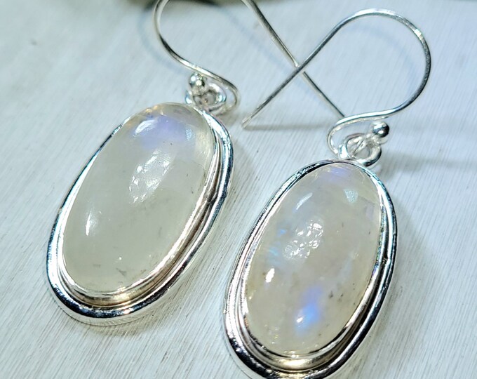 Natural Moonstone Earrings, Rainbow Moonstone Earrings, Sterling Silver Moonstone Earrings, Blue Moonstone earrings, Handmade Earring, Gift