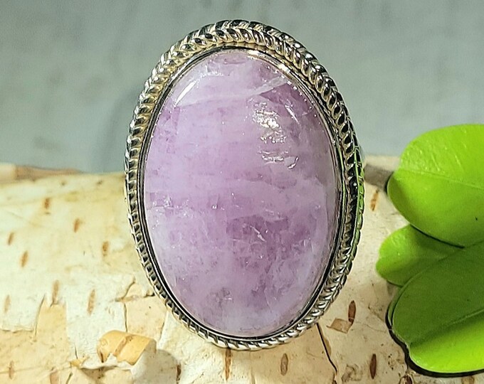 Natural Rare High Quality Kunzite Oval .925 Sterling Silver Ring Size 6.5 Weighs 11 Grams Face Measures 1" x 3/4" AH16