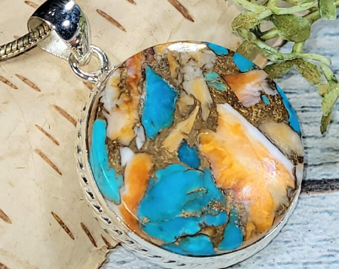 Spiny Oyster Copper Turquoise Sterling Silver Pendant: Handmade Round Stone
