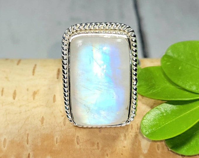 Rainbow Moonstone Ring, Moonstone Ring, Sterling Silver Moonstone Ring, Moonstone Ring Size 6.5, Statement Ring, Boho Ring, FB