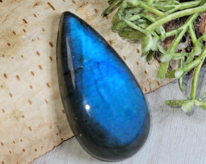Labradorite Cabochon, Pear Labradorite Cabochon, 37ct, Blue Labradorite Cabochon, Wire Wrapped, Weaving, Pendant, Gift for Her, HK13