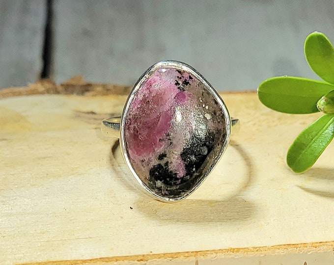 Natural Rare Pink Cobalt Calcite .925 Sterling Silver Ring Size 8.5 5 Grams 3/4" x 5/8" EF43