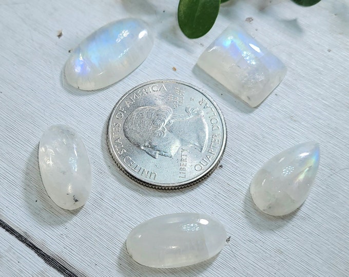Natural Blue Flash Moonstone Cabochons 45ct 5 Stone Lot Wire Wrapping, Weaving, Rings or Pendant CH05 Mixed Sizes & Shapes
