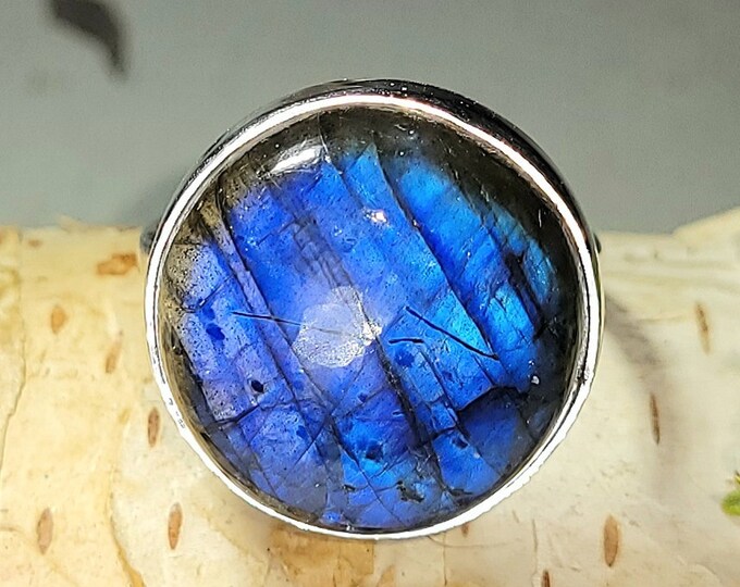 Natural AAA Grade Blue Flash Round Labradorite Handmade .925 Sterling Silver Ring Size 7 7 Grams 3/4" Round AL11