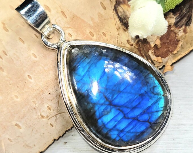 Labradorite Pendant, Blue Labradorite Sterling Silver Pendant, Handmade  Labradorite Pendant, Gift for Her, Statement Pendant DM12