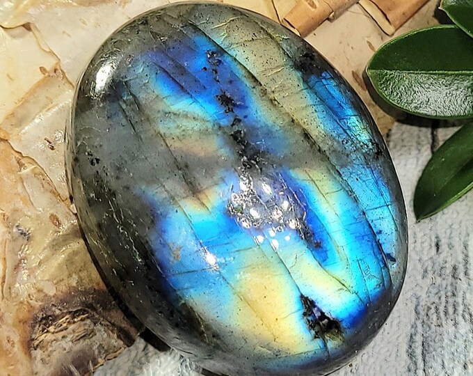 Natural Multi-Flash Labradorite Oval Cabochon 65ct 34mm x 26mm Wire Wrapping, Weaving or Pendant, Collector AK20