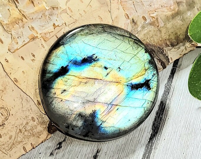 Natural High Grade Multi-Flash Labradorite Round Cabochon 45ct 9 Grams 26mm Round Wire Wrapping, Weaving or Pendant, Collector AD05