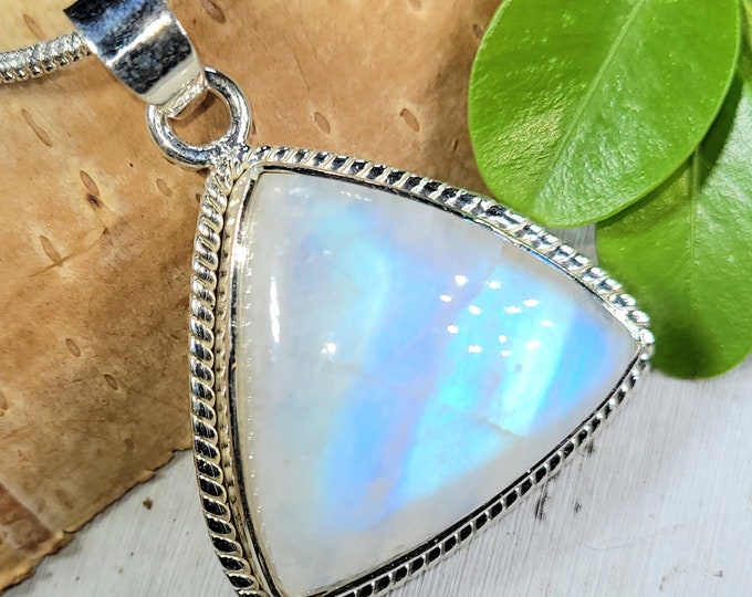 Moonstone Pendant, Rainbow Moonstone Sterling Silver Pendant, Premium Grade Moonstone Pendant, Gift for Her, Statement Pendant, FG17