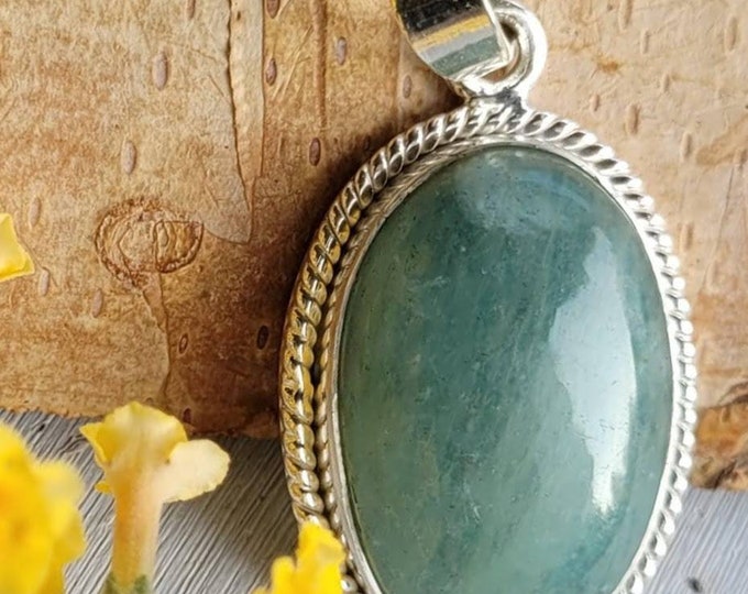 Natural Aquamarine .925 Sterling Silver Pendant 9 grams 1 1/2" x 7/8" CW03