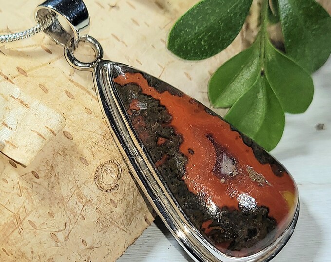 Natural Top Grade Colorful Seam Agate Pear Handmade .925 Sterling Silver Pendant 2" x 7/8" 10 Grams AQ16