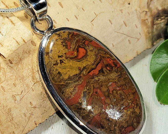 Natural Colorful Seam Agate Oval Handmade .925 Sterling Silver Pendant 1 7/8" x 7/8" 10 Grams AP06