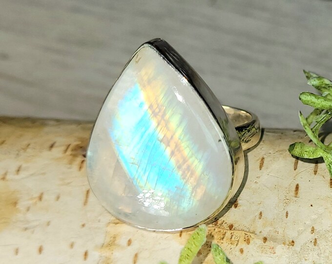 Moonstone Ring, Rainbow Moonstone Sterling Silver Ring, Premium Grade Moonstone Ring, Size 8, Statement Ring, Handmade Ring, GJ