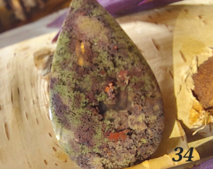 Scenic Moss Agate Cabochon: Green & Brown Pear-Shaped Gemstone (40 Carats)