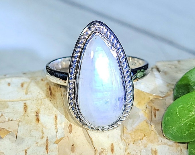 Natural Premium Grade Blue Flash Moonstone Pear .925 Sterling Silver Ring Size 7.5 5 Grams 7/8" x 1/2" EX40