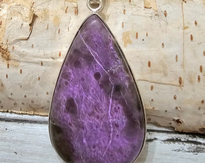 Natural AAA Pear Stichtite Pendant, .925 Sterling Silver Pendant. Purple Pendant, Statement Pendant, Boho Pendant, Quality Natural Stone,GF