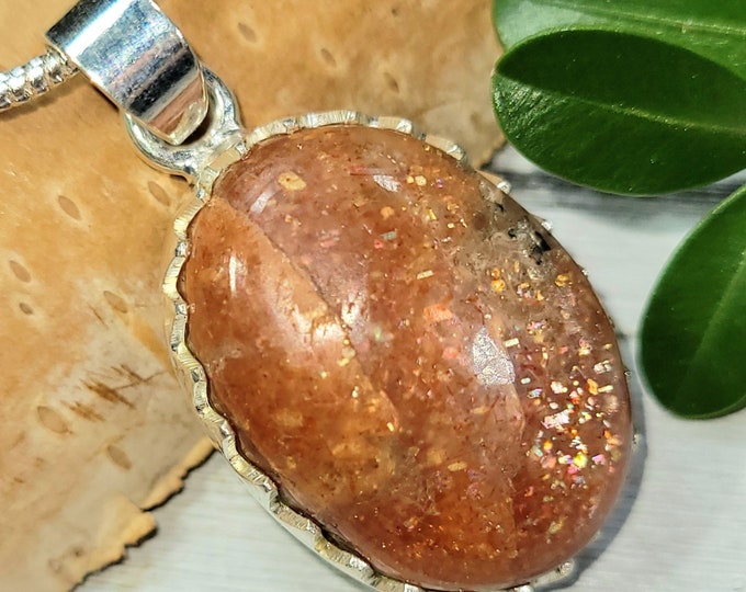 Sunstone Pendant, Sunstone Sterling Silver Pendant, Handmade Pendant, Statement Pendant, Gift for Her, Crown Setting, Genuine Stone CY11