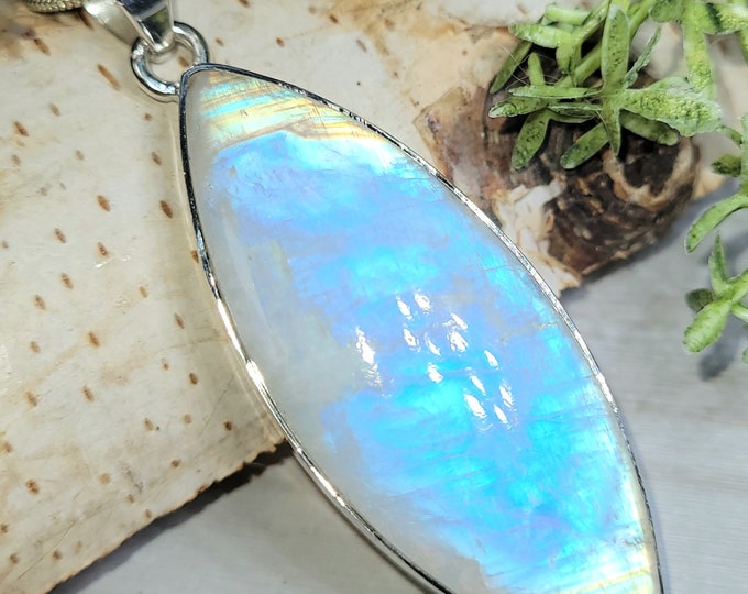 Moonstone Pendant, Rainbow Moonstone Sterling Silver Pendant, Premium Grade Moonstone Pendant, Gift for Her, Statement Pendant, GJ06