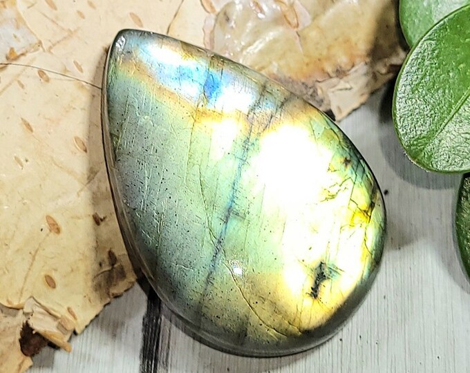 Natural Flashy Multi-Color Labradorite Pear Cabochon 30ct 6 Grams 30mm x 20mm Wire Wrapping, Weaving or Pendant, Collector AD28