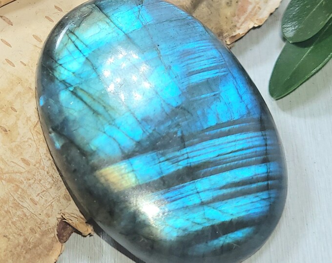 Natural Top Grade Multi-Flash Labradorite Oval Cabochon 80ct 16 Grams 40mm x 28mm Wire Wrapping, Weaving or Pendant, Collector AT28