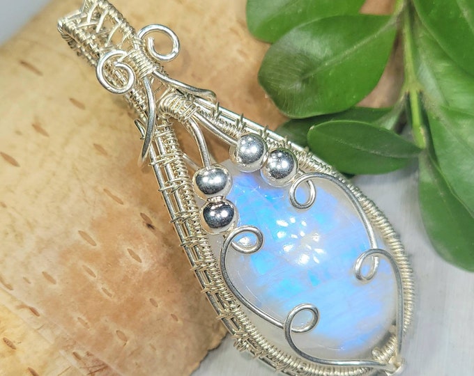 Moonstone Pendant, Hand Wire Wrapped Sterling Silver Moonstone Pendant,  Handmade Moonstone Sterling Silver Pendant, Gift for Her DU04