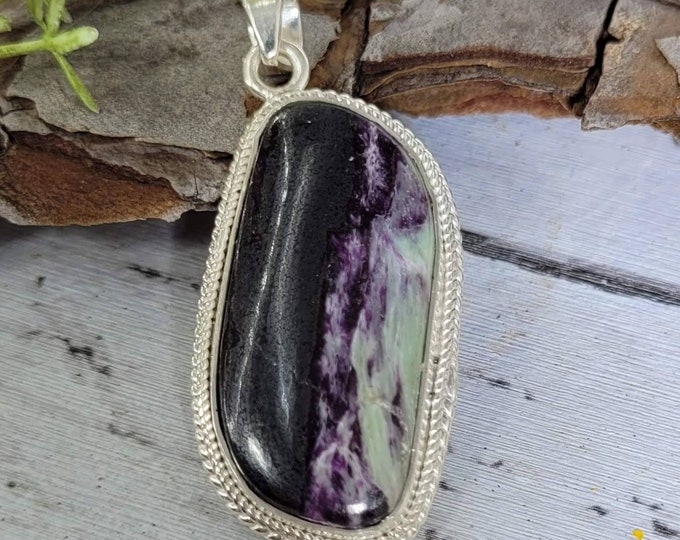 Natural Rare Top Grade Quality Kammererite .925 Sterling Silver Pendant 1 7/8" x 7/8" 12 Grams CZ01