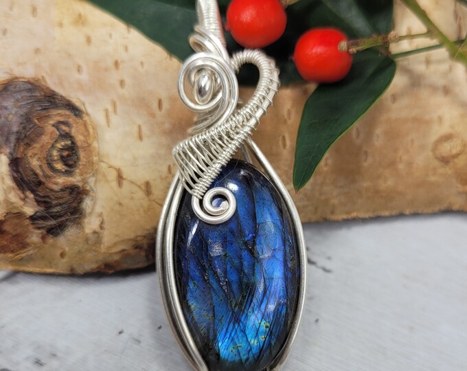 Blue Labradorite Wire Wrapped Pendant, Handmade Labradorite Pendant, Sterling Silver Blue Labradorite Pendant,  .925 Wire Wrapped Pendant CR