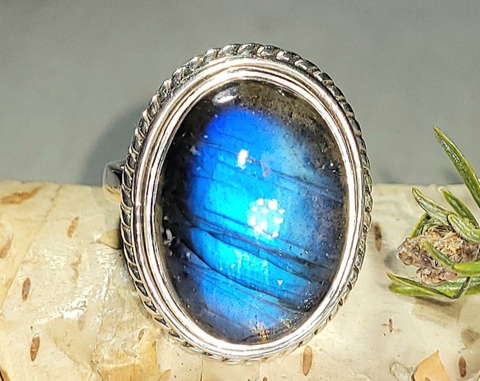 Natural High Grade Blue Flash Oval Labradorite Handmade .925 Sterling Silver Ring Size 6.5 8 Grams 7/8" x 11/16" AM13