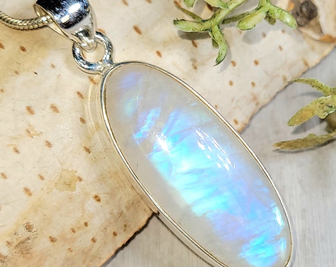 Moonstone Pendant, Moonstone Sterling Silver Pendant, Blue Moonstone Pendant, Handmade Moonstone Sterling Silver Pendant. Gift for Her, GS21