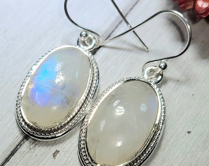 Natural Moonstone Earrings, Rainbow Moonstone Earrings, Sterling Silver Moonstone Earrings, Blue Moonstone earrings, Handmade Earring CS15