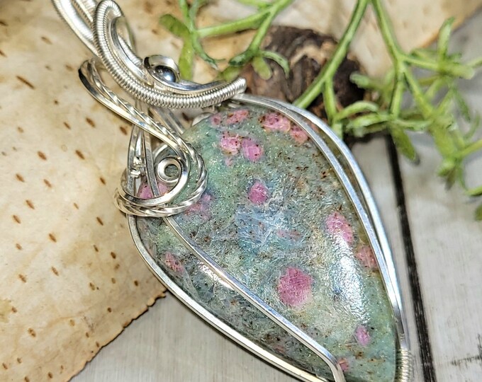 Ruby Fuchsite Pendant, Ruby Fuchsite Wire Wrapped Sterling Silver Pendant, Sterling Silver Wire Wrapped pendants, Handmade Pendant HH30