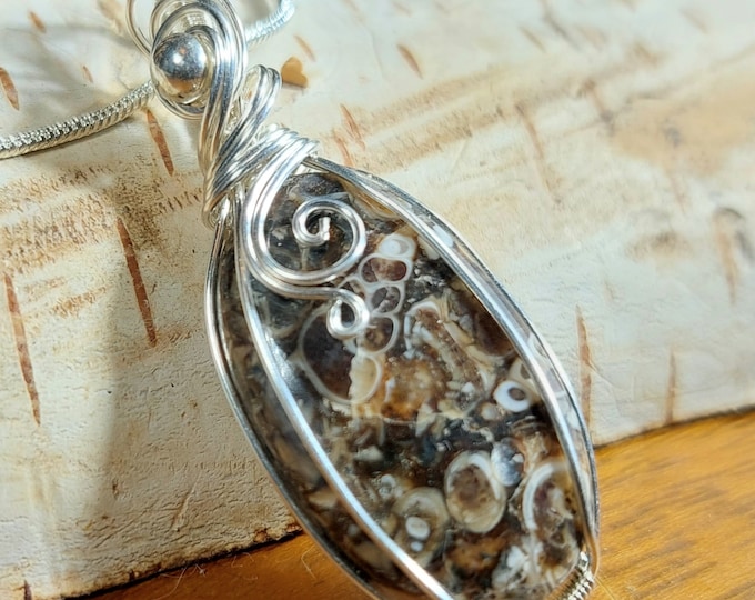 Natural Turritella Jasper wire wrapped .925 Silver Pendant, Sterling Silver Wire Wrapped pendants, Handmade Stone Jewelry GC22