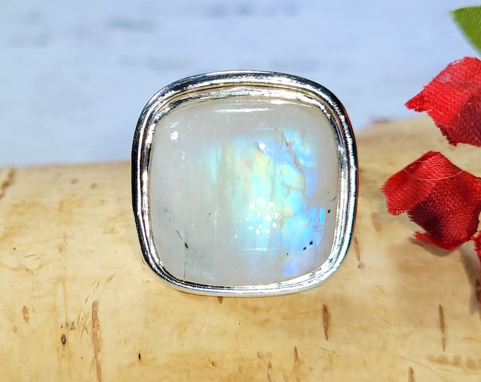 Rainbow Moonstone Ring, Moonstone Ring, Sterling Silver Moonstone Ring, Moonstone Ring Size 6.5, Statement Ring, Boho Ring, Natural Stone DJ