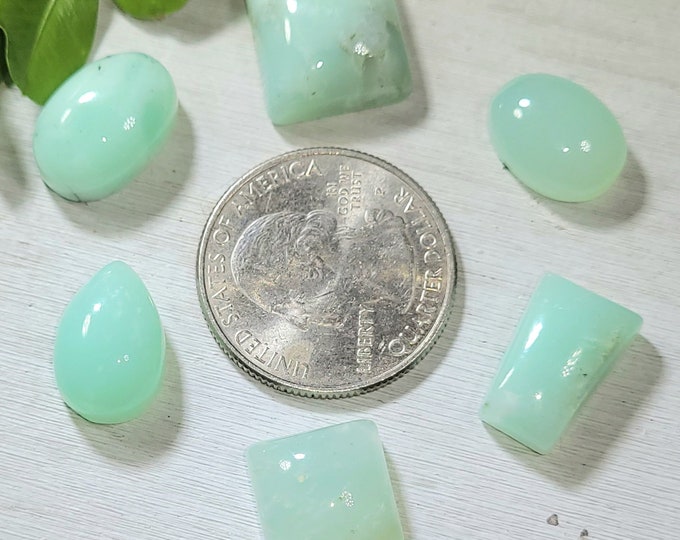 Natural Top Grade Australian Chrysoprase Oval Cabochons 60ct 6 Stone Lot Wire Wrapping, Weaving, Rings or Pendant CL04 Mixed Sizes & Shapes