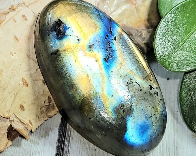 Natural Top Grade Multi-Flash Labradorite 35ct Oval Cabochon. Wire Wrapping, Weaving or Pendant, Collector cabochon, blue cabochon AD31