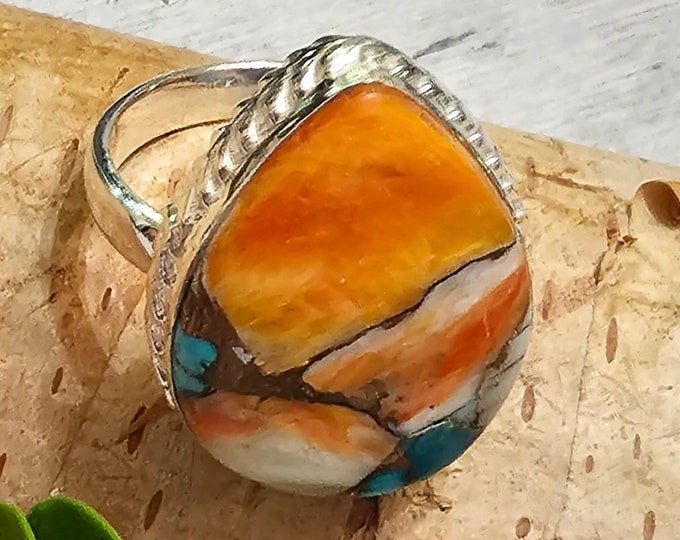 Spiny Oyster Turquoise Ring with Copper, Spiny Oyster Turquoise .925 Sterling Silver Ring, Size 8 Spiny Oyster Turquoise Ring.