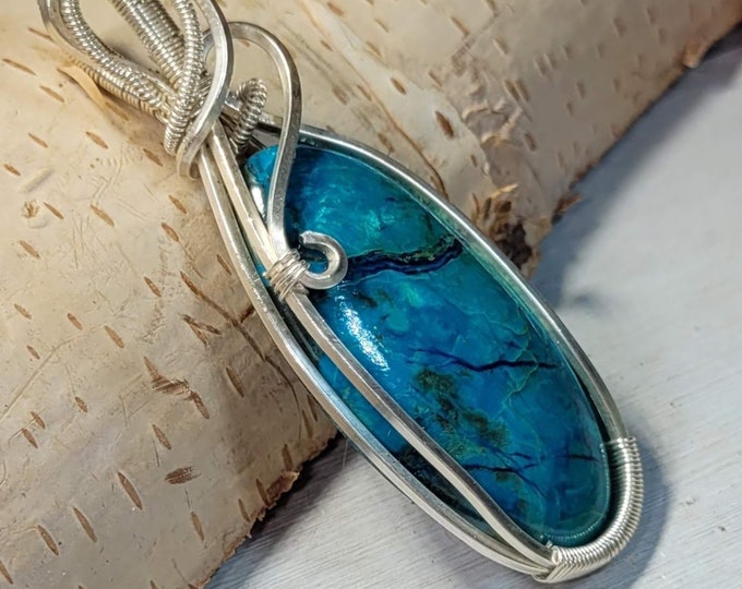 Natural High Quality, Kingman Turquoise Wire Wrapped Pendant, .925 Sterling Silver wire wrapped, Stone Pendant, Handmade Pendant CU12