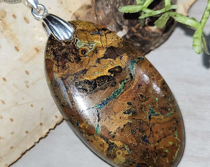 Zarinite Pendant, Zarinite Sterling Silver Pendant, Oval Zarinite Pendant, Statement Pendant, Gift for Her, Zarinite Handmade Pendant, GE43