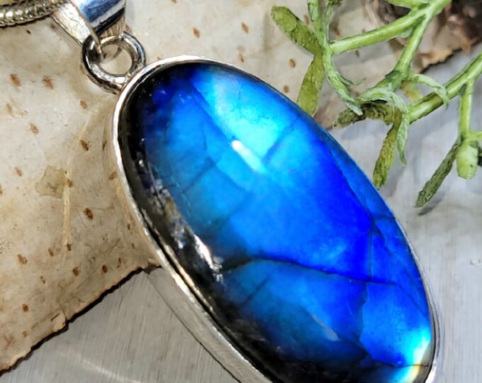 Labradorite Pendant, Blue Labradorite Sterling Silver Pendant, Handmade  Labradorite Pendant, Gift for Her, Statement Pendant HA36