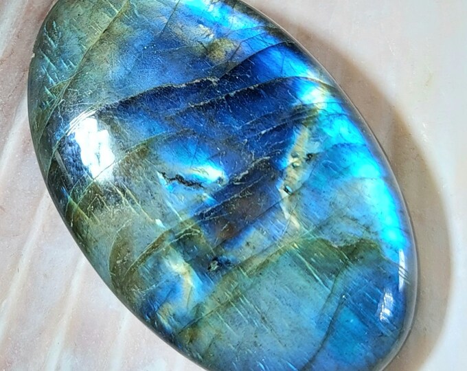 Blue Flash Labradorite Cabochon, Labradorite Oval Cabochon 75ct, Labradorite Cabochon, Wire Wrapping, Weaving, Pendant, Collector GB12