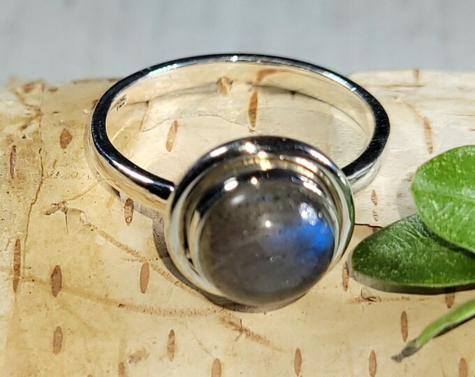 Natural Blue Flash Round Labradorite Handmade .925 Sterling Silver Ring Size 6.5 4 Grams 1/2" Round AR44