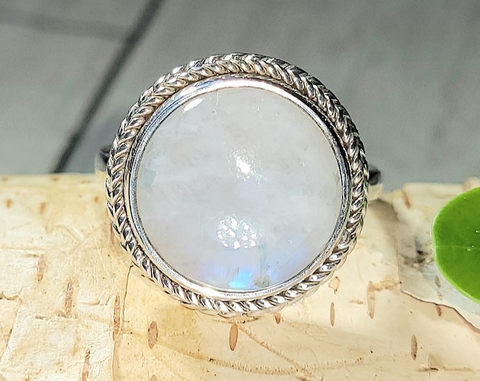Natural Blue Flash Round Moonstone .925 Sterling Silver Ring Size 8.5 6 Grams 3/4" Round AQ15
