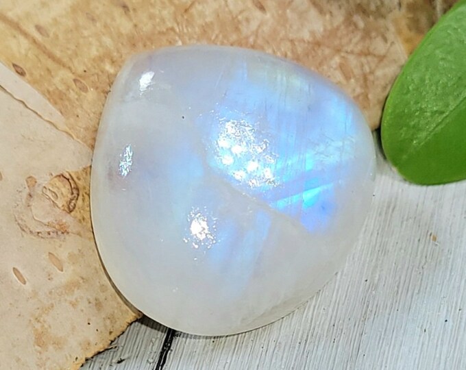 Natural AAA Grade Blue Rainbow Moonstone Pear 25Ct Cabochon Wire Wrapping, Weaving, or Pendant 20mm x 20mm Gift for Her, Collector CJ10