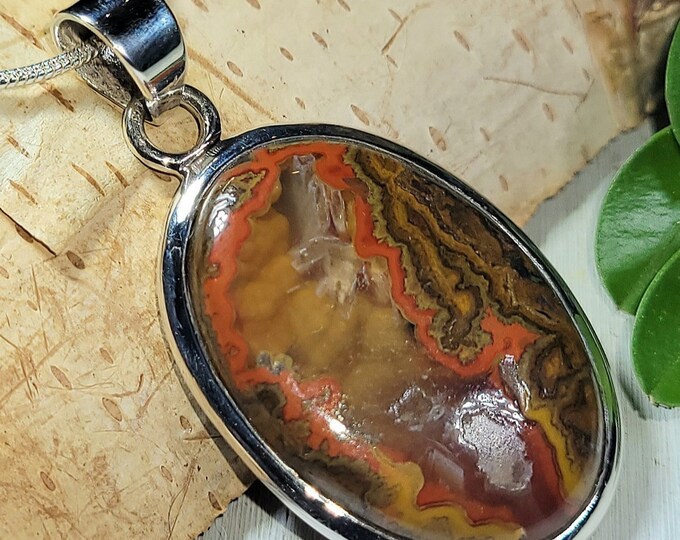 Natural Best Grade Colorful Seam Agate Oval Handmade .925 Sterling Silver Pendant 1 3/4" x 7/8" 9 Grams AP08