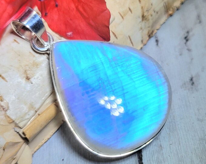 Moonstone Pendant, Blue Flash Moonstone Sterling Silver Pendant, Premium Grade Moonstone Pendant, Gift for Her, Statement Pendant, FB04