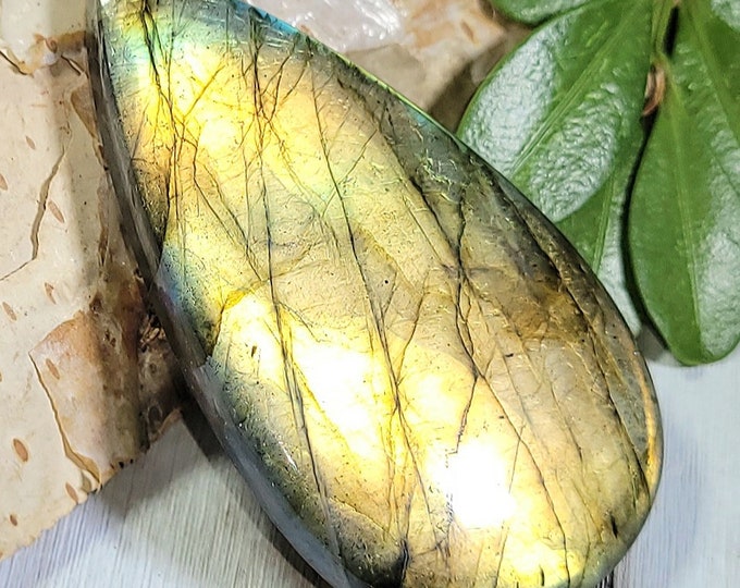 Natural Top Quality Multi-Flash Labradorite Pear Cabochon 50ct 10 Grams 43mm x 23mm Wire Wrapping, Weaving or Pendant, Collector EZ28