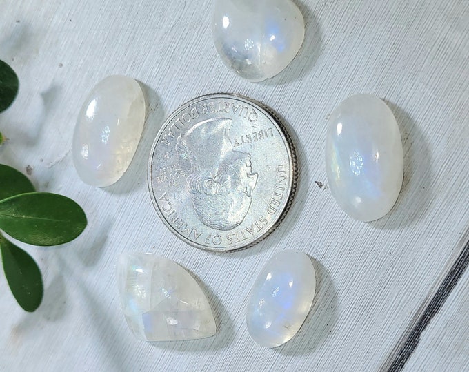 Natural Blue Flash Moonstone Cabochons 45ct 5 Stone Lot Wire Wrapping, Weaving, Rings or Pendant Mixed Sizes & Shapes Excellent Gift Idea